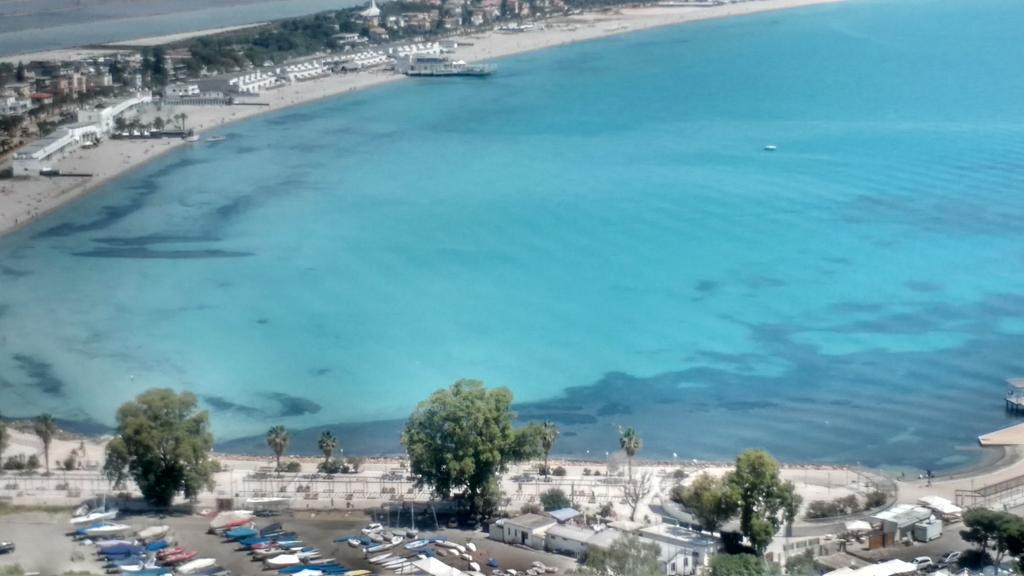 Alfieri B&B Cagliari Kültér fotó